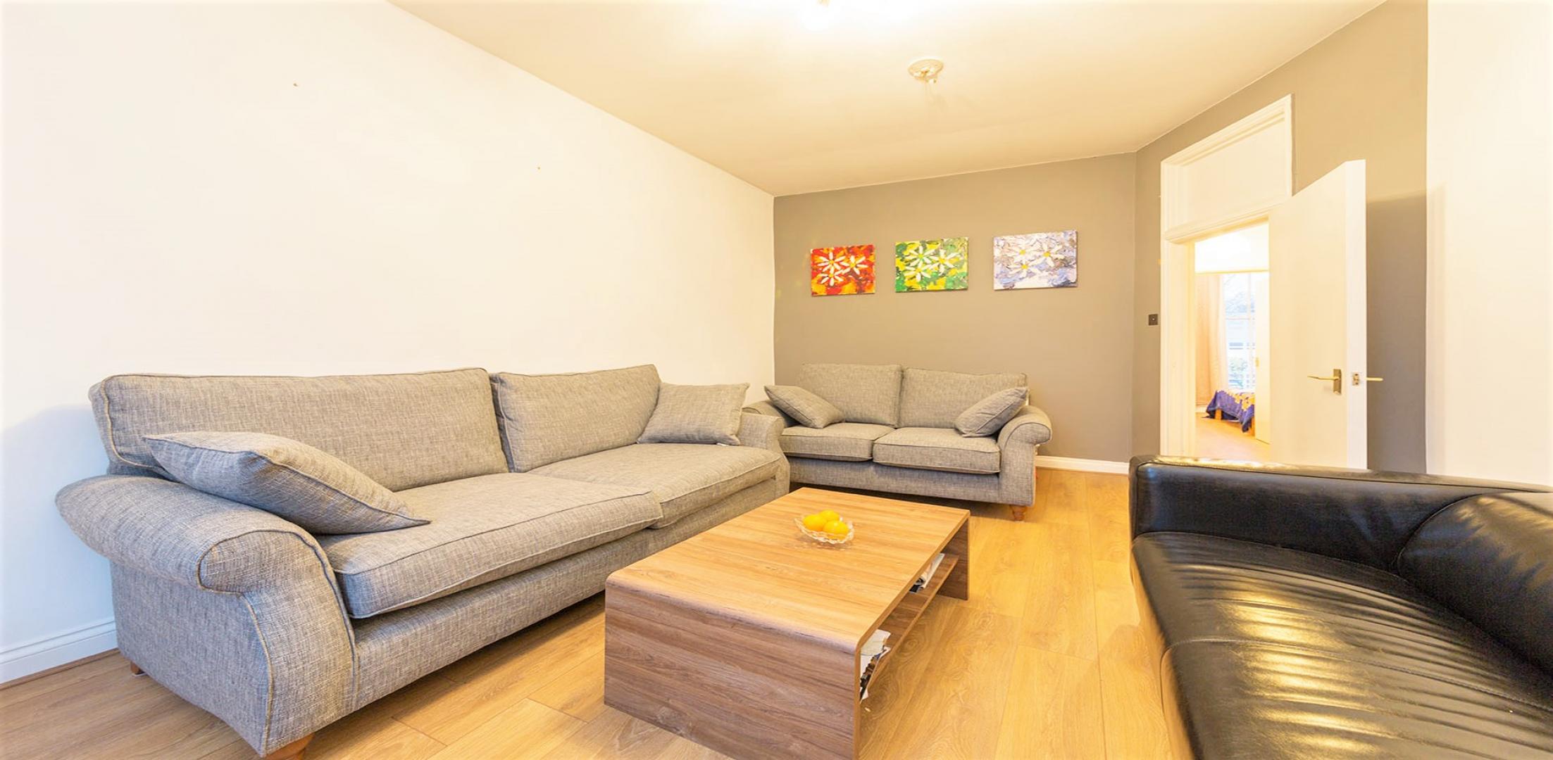 			LET, 2 Bedroom, 1 bath, 1 reception Flat			 Randolph Avenue, MAIDA VALE